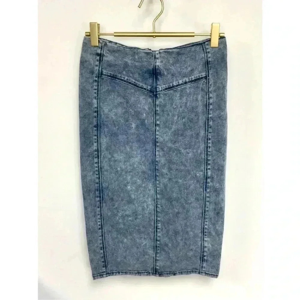 Guess Women’s Size XS Vintage Straight Pencil Knee Length Skirt Blue Denim
